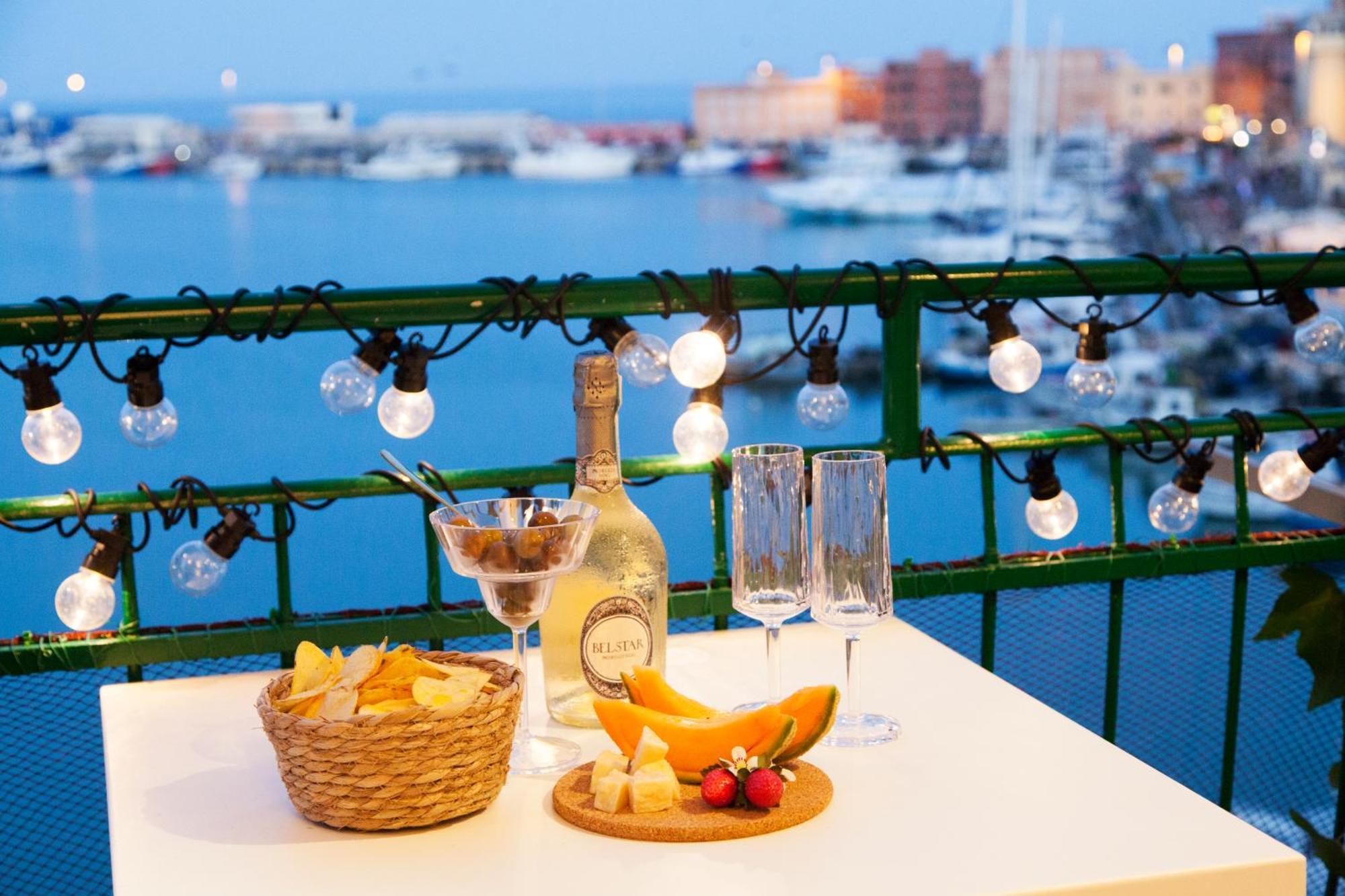 La Finestra Sul Mare Central Apartment Vista Mare Анцио Экстерьер фото